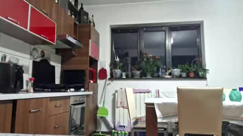 Snapshot of bisexdadd chatting on December 5, 2:47 am bisexdadd online show from December 5, 2:47 am