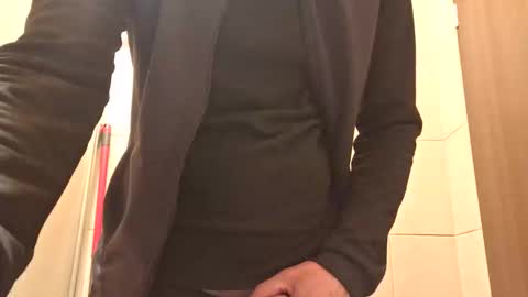 Snapshot of bisexdadd chatting on October 22, 4:08 pm bisexdadd online show from October 22, 4:08 pm