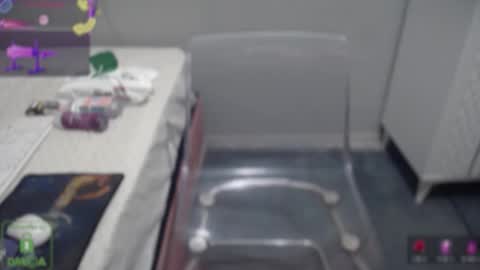 bisex woman online show from September 18, 10:58 pm