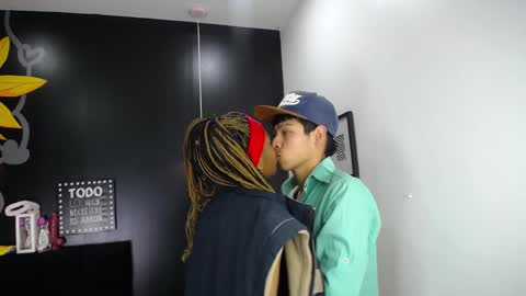 blacckandwhitte online show from January 5, 2:41 pm