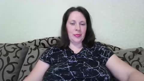 Snapshot of black__bird chatting on February 11, 12:17 am naughtyKate online show from February 11, 12:17 am