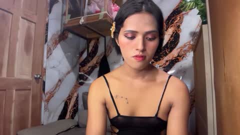 black_bag69 online show from May 31, 11:20 am