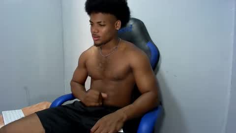 tu morenito online show from March 9, 4:00 pm