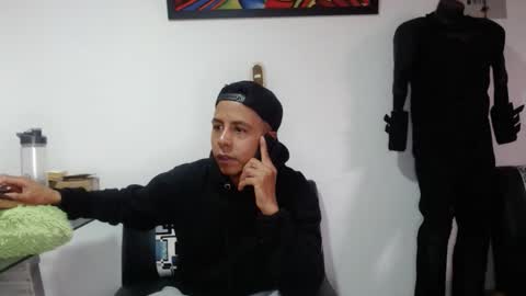 black_hot26 online show from December 22, 2:02 pm