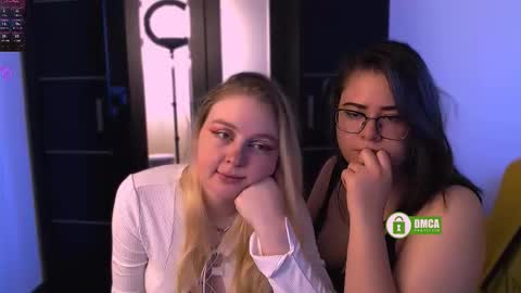 Sasha and Bella online show from September 25, 6:53 am