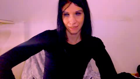 Kristin online show from January 14, 2:30 am