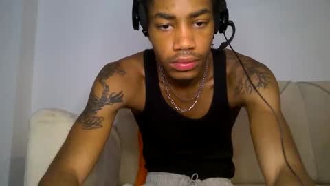 BlackBullTitus online show from November 15, 4:03 am