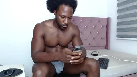 Twtter 1MikeBeckford            Onlyfns beckfordmike online show from October 7, 11:39 am