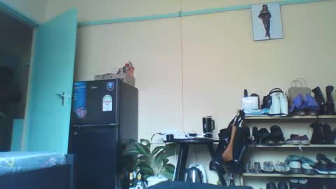 Lorraine online show from October 23, 8:05 am