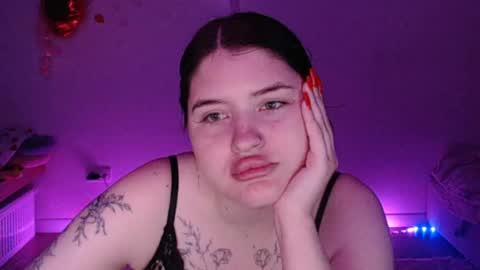 blackroseonee online show from May 14, 1:37 am
