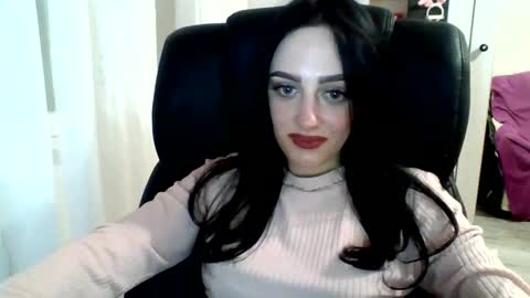 Ivy online show from January 25, 10:18 pm