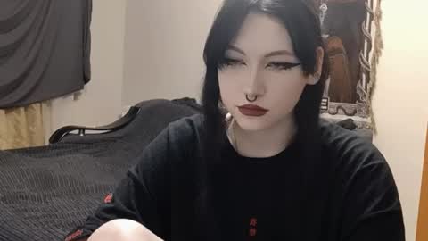 blacky_tea online show from March 22, 5:28 pm