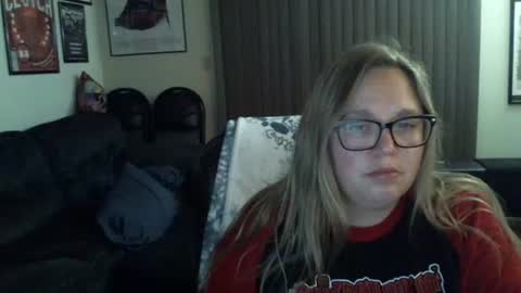 bladesizzo3111 online show from November 30, 8:54 am