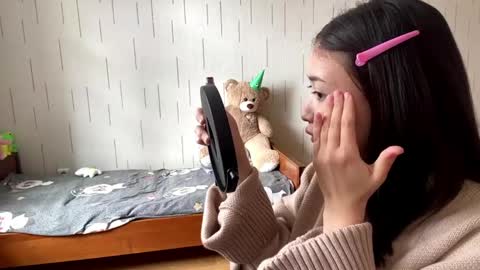 Mila online show from April 10, 9:14 am