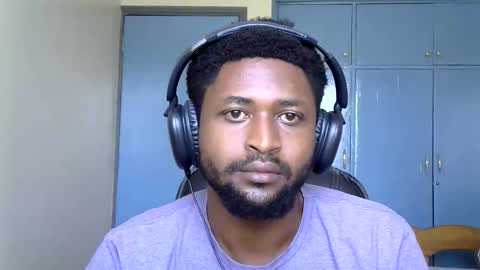 blakmoufaka online show from November 24, 5:28 am