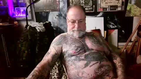 blindsurfer780299 online show from February 5, 6:50 am