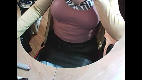 Kandyts online show from January 25, 8:10 am