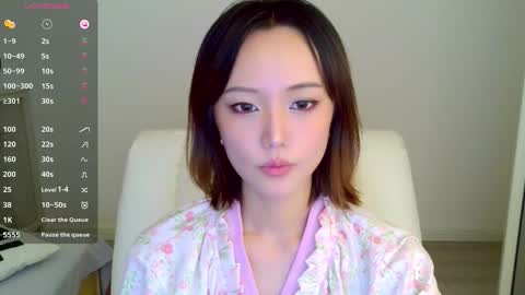 Snapshot of blon_kater chatting on September 30, 6:24 am YoYo online show from September 30, 6:24 am