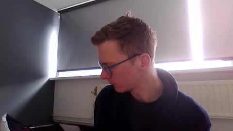 Apollo online show from March 27, 10:05 am