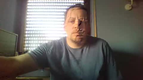 blonde32m online show from March 8, 1:37 pm