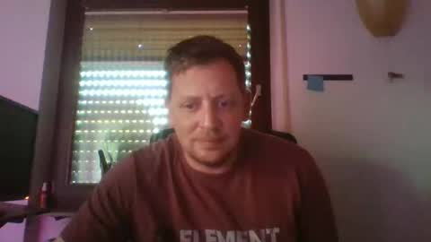 blonde32m online show from October 2, 4:39 pm