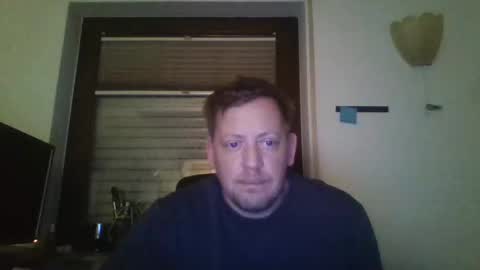 blonde32m online show from November 15, 4:36 am