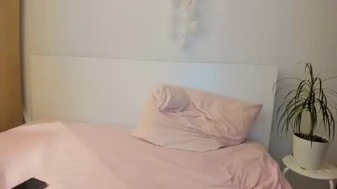 Nicole online show from October 28, 3:02 pm