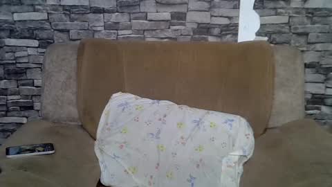 blonde_creamy online show from July 31, 8:04 am