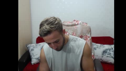 Mr Blond online show from October 6, 6:37 pm