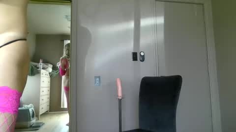 blondebabekristi online show from April 2, 7:43 pm