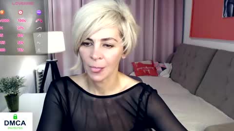Lola online show from July 24, 5:54 pm
