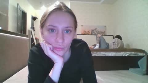 Viktoriia online show from February 2, 9:55 pm