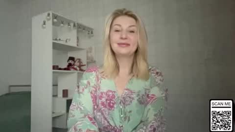 blondie_xoxoxo online show from February 3, 6:33 am