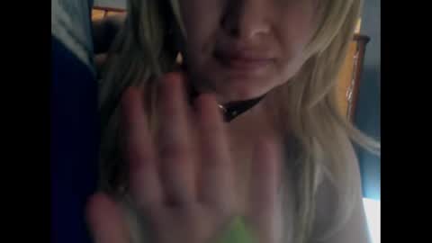 Snapshot of blontsex chatting on February 13, 6:15 pm Blontsex online show from February 13, 6:15 pm