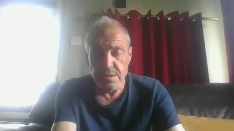 bloody52 online show from May 8, 10:54 am