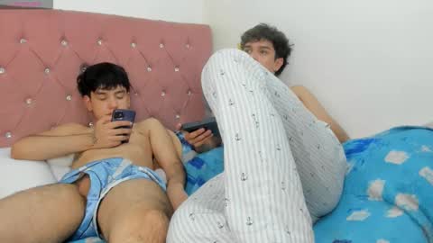 Blue online show from October 12, 11:39 pm