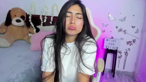 Linda  online show from March 5, 5:18 pm