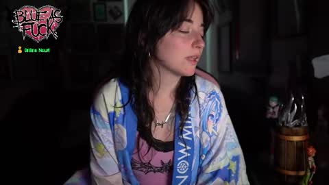 Blue online show from May 20, 3:14 am