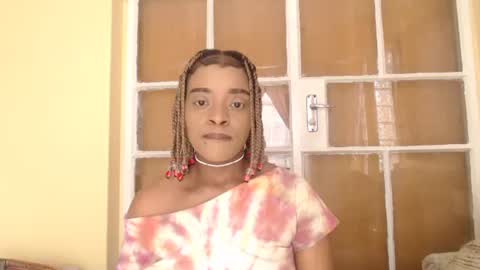 Tee online show from November 22, 11:41 am