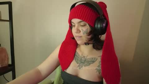 Blue online show from January 11, 7:53 pm