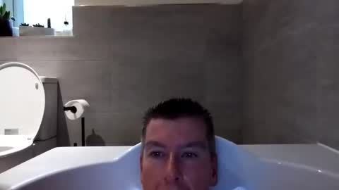 Snapshot of blueeyesteele chatting on September 14, 3:57 pm blueeyesteele online show from September 14, 3:57 pm