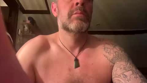 Blueyloey online show from January 7, 2:49 am