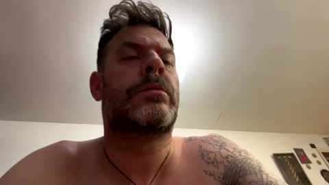 Blueyloey online show from February 24, 1:24 am