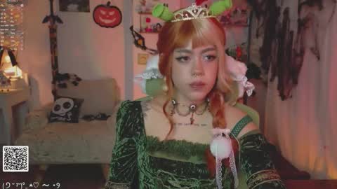   Im Nym  Justa nymph on twitter and IG online show from October 18, 2:49 am