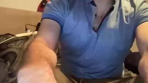 Bri online show from November 9, 2:04 am