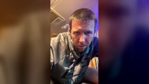 bmoneygripp online show from April 8, 9:18 pm