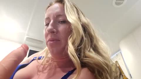 Snapshot of bmorganne420 chatting on February 25, 9:48 pm MamaMorgan online show from February 25, 9:48 pm