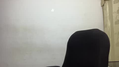 Bob  INDEPENDENT MODEL online show from December 24, 4:55 am