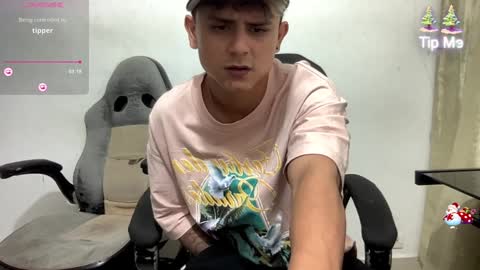 Bob  INDEPENDENT MODEL online show from December 8, 12:24 am