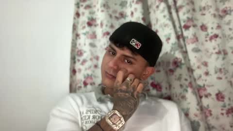 Bob  INDEPENDENT MODEL online show from February 26, 3:14 am